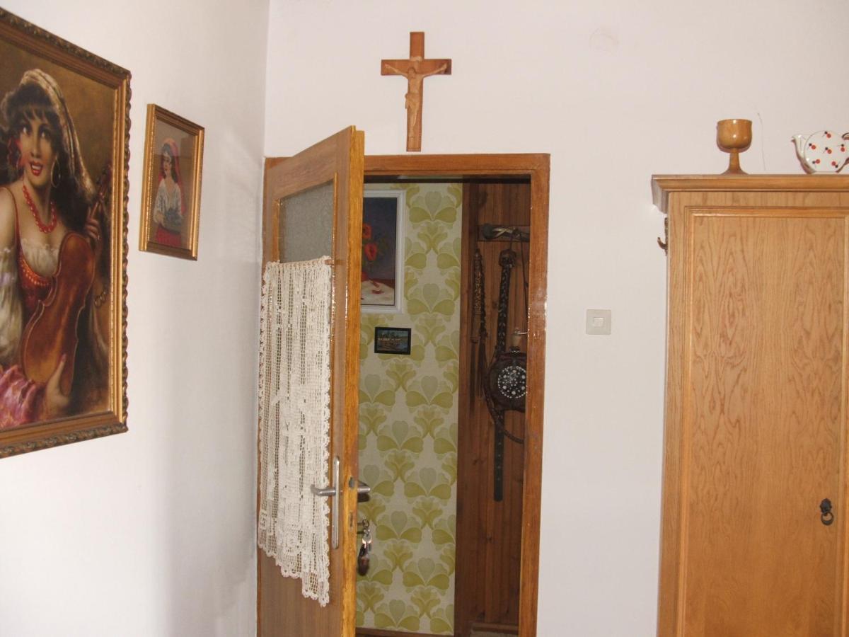 Agancs Vendeghaz Hotel Balatonszemes Ngoại thất bức ảnh
